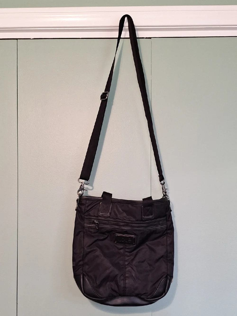 Lole Black Side Slung Purse - Picture 1 of 6